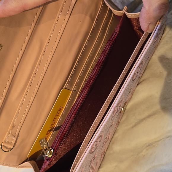 L V Inspired Pink Monogram Women's Crossbody - Picture 4 of 6